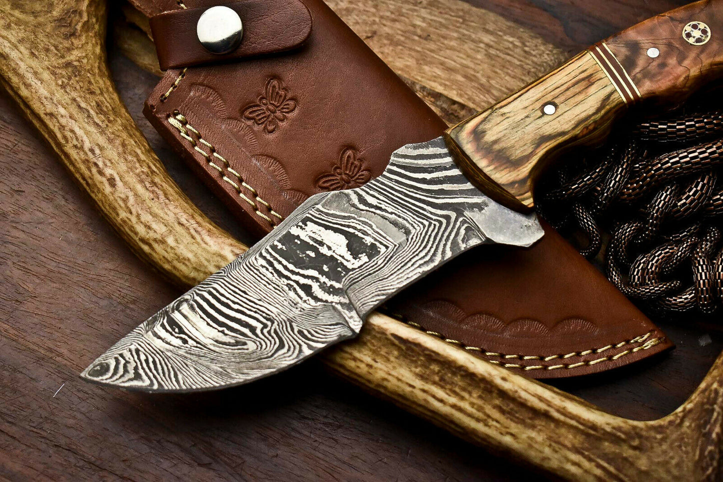 HS-922 | Custom Handmade Damascus Steel Tracker Knife - Beautiful Wood Handle