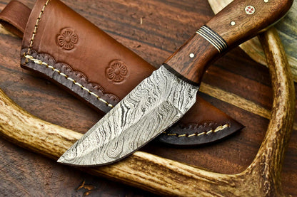 HS-595 Handmade Damascus Skinning Blade Camping Full Tang Knife