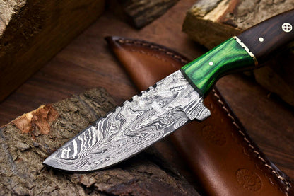 HS-677 Custom Handmade Damascus Steel Skinner Knife - Beautiful Hard Wood Handle