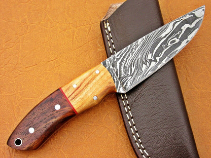 HS-773 Custom Handmade Damascus Skinner Knife With Wood Handle
