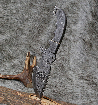 HS-943 Custom Handmade Damascus Hunting Tracker Knife With Damascus Handle