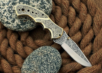 Custom Hand Engraved Folding-Pocket Knife Life Time Used With Brass Engraved Handle