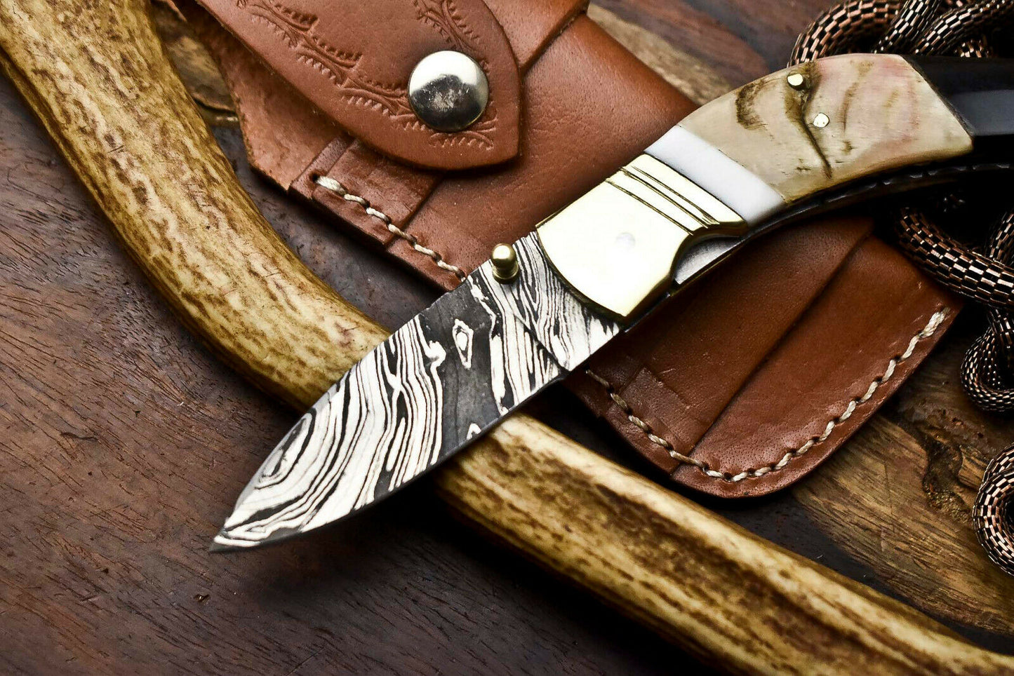 Custom Handmade Damascus Steel Pocket Folding Knife - Beautiful Ram's Horn Handle