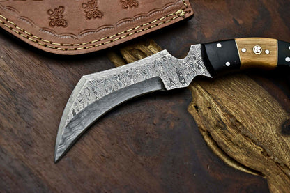 HS-896 Handmade Damascus Hunting Blade Karambit Full Tang Knife