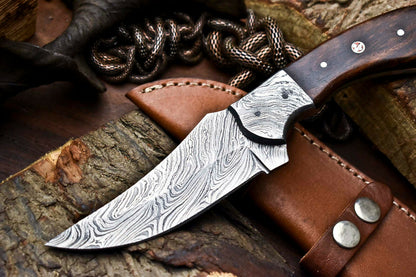 HS-700 Custom Handmade Damascus Steel Skinner Knife - Beautiful Wood Handle
