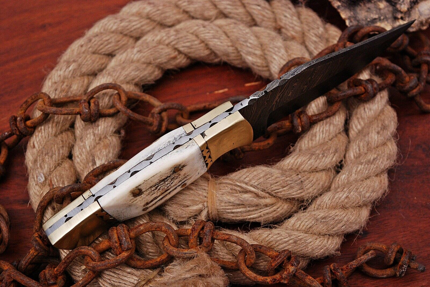HS-432 | Custom Handmade Damascus Steel Hunitng Knife - Stag Horn Handle
