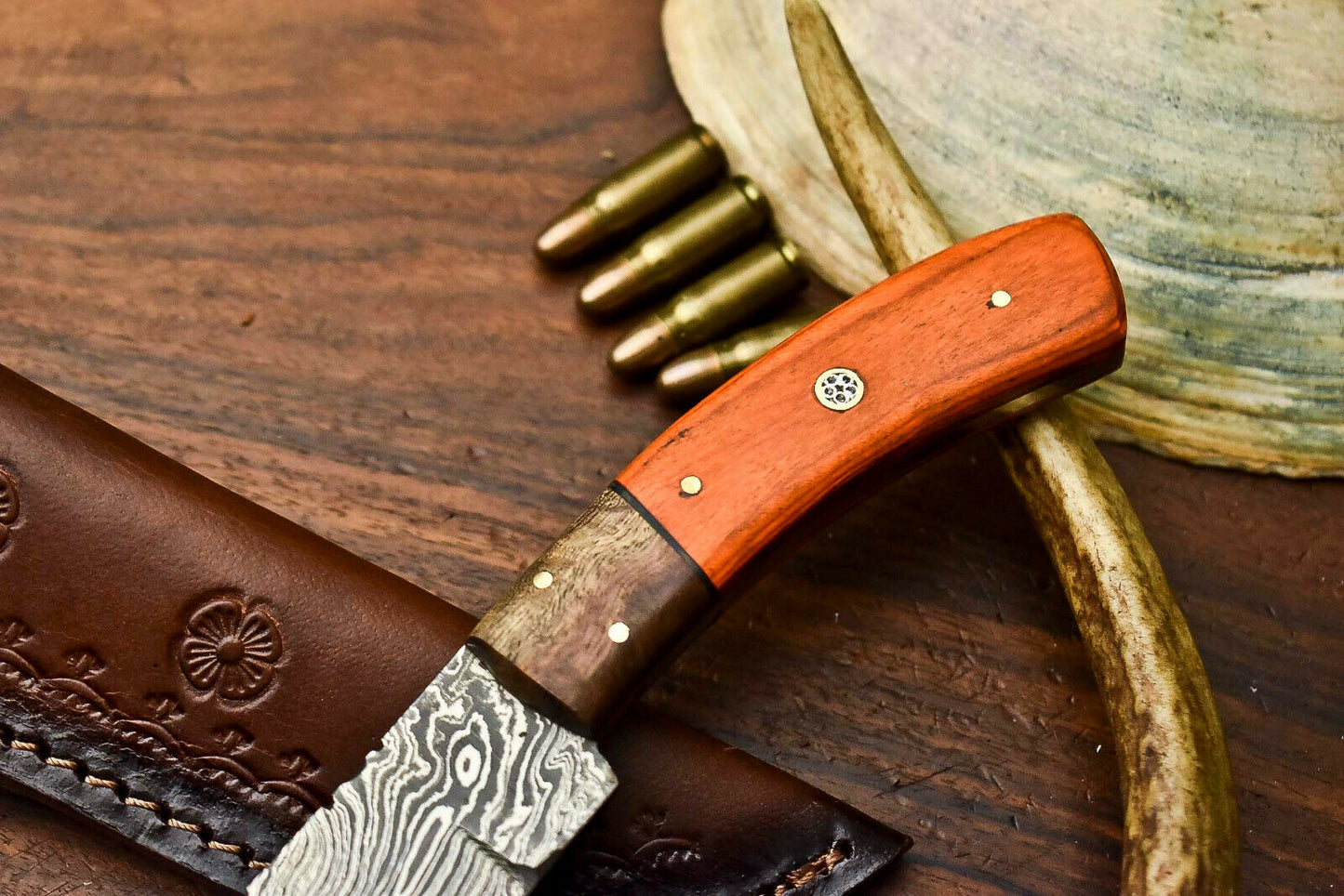 HS-621 Handmade Damascus Skinning Blade Camping Full Tang Knife