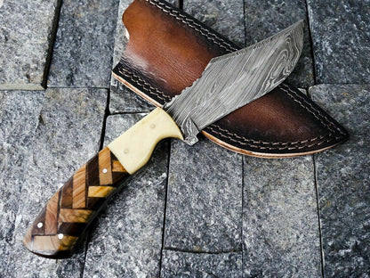 HS-384 '' Custom Handmade Damascus Steel Hunting Dagger Skinner Knife W/Sheath