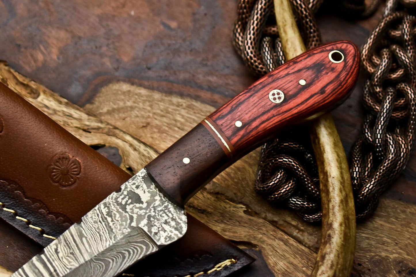 HS-681 Custom Handmade Damascus Steel Skinner Knife - Beautiful Wood Handle