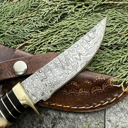 HS-387 '' Custom Hand Forged Damascus Steel Hunting Skinner Knife