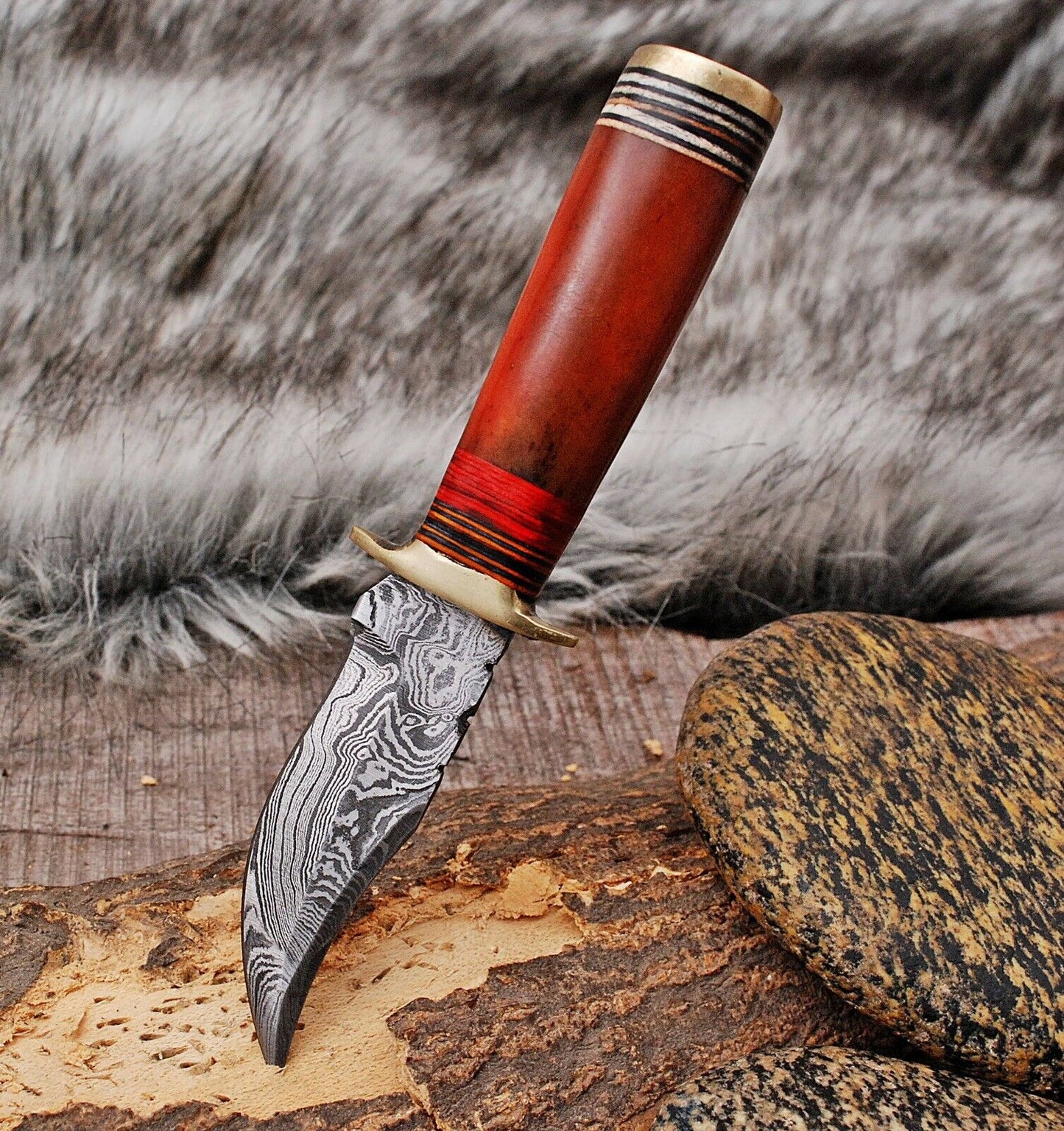HS-792 Custom Handmade Damascus Skinner Knife With Hard Wood + Bone Handle