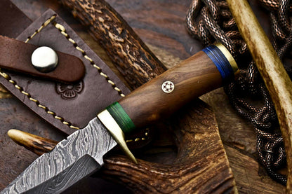 HS-714 Custom Handmade Awesome Walunt Wood Handle Damascus Steel Skinner Knife With Best Price