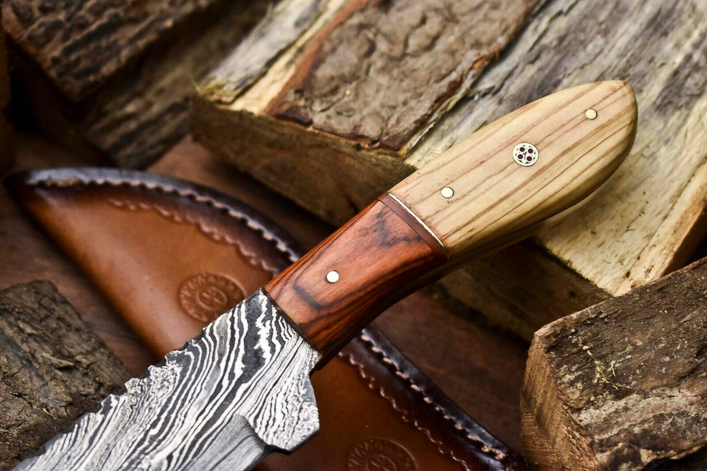 HS-708 Custom Handmade Damascus Steel Skinner Knife - Beautiful Wood Handle