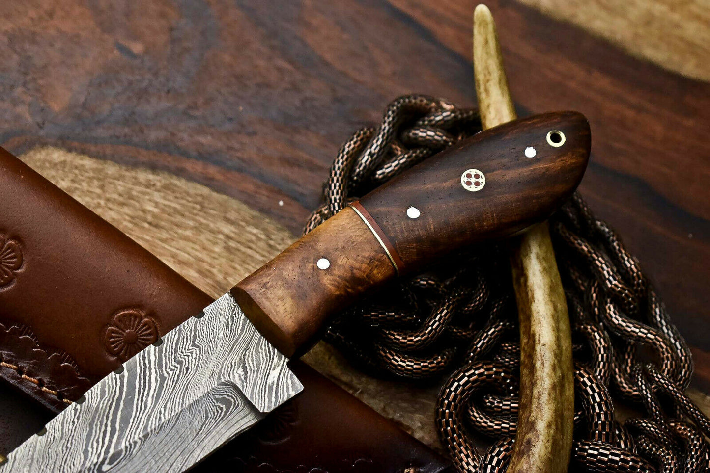 HS-682 Custom Handmade Damascus Steel Skinner Knife - Beautiful Wood Handle