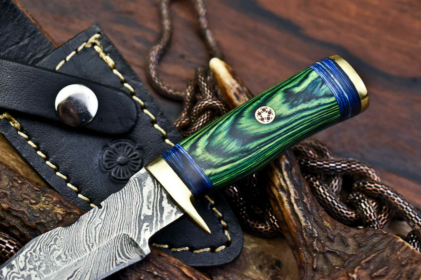 HS-711 Custom Handmade Damascus Steel Skinner Knife - Beautiful Hard Wood Handle
