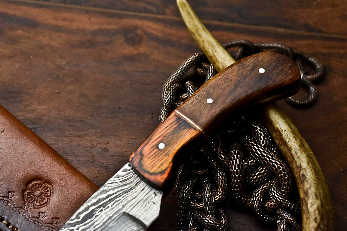 HS-697 Custom Handmade Damascus Steel Skinner Knife - Beautiful Wood Handle