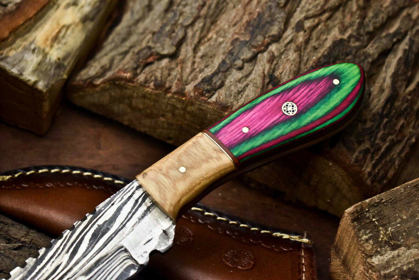 HS-671 Custom Handmade Damascus Steel Skinner Knife - Beautiful Hard Wood Handle