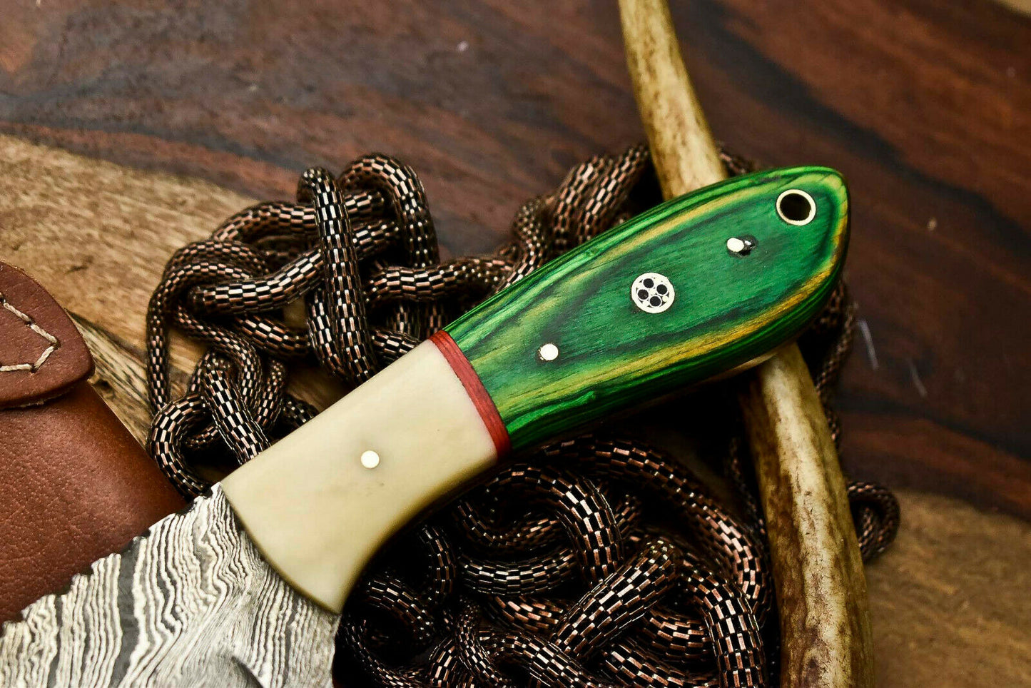 HS-683  Custom Handmade Damascus Steel Skinner Knife - Beautiful Bone Wood Handle