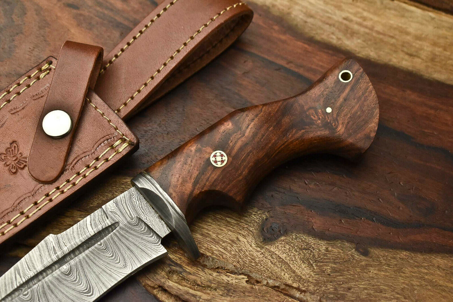 HS-394 '' Handmade Damascus Steel Blade Hunting Knife | Walnut Wood