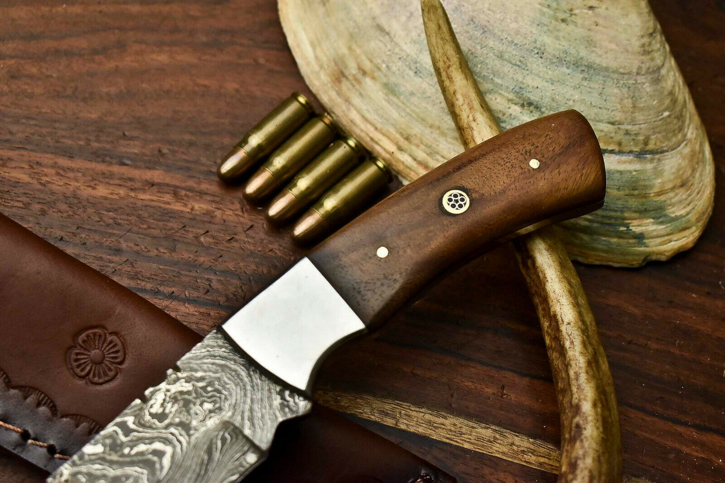HS-627 Handmade Damascus Skinning Blade Camping Full Tang Knife