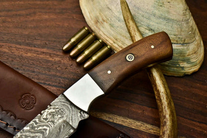 HS-627 Handmade Damascus Skinning Blade Camping Full Tang Knife