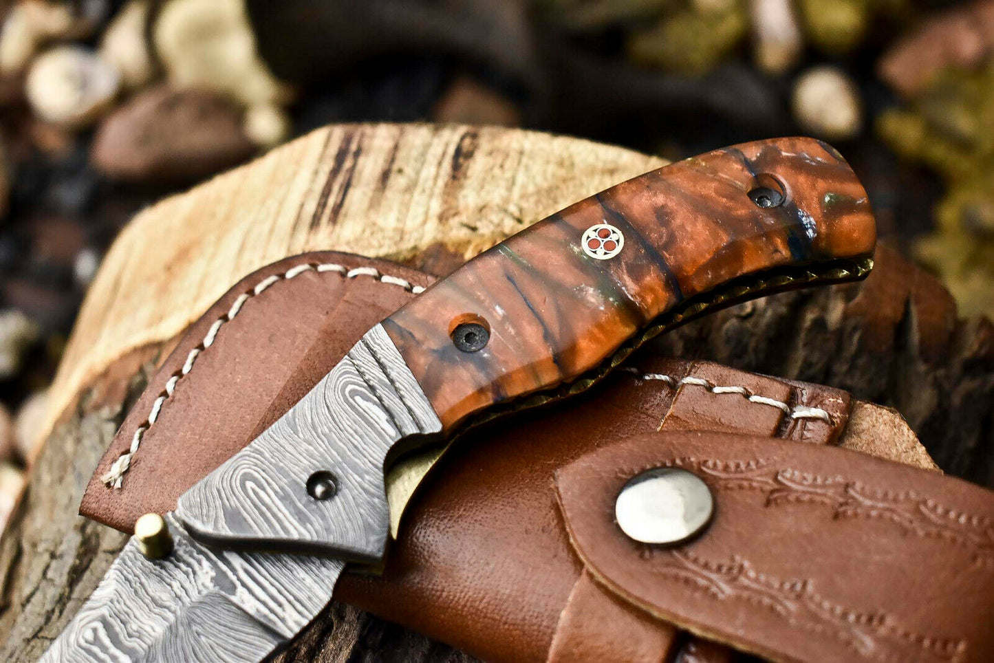 |Custom Handmade Damascus Steel Pocket Folding Knife - Beautiful Resin Handle