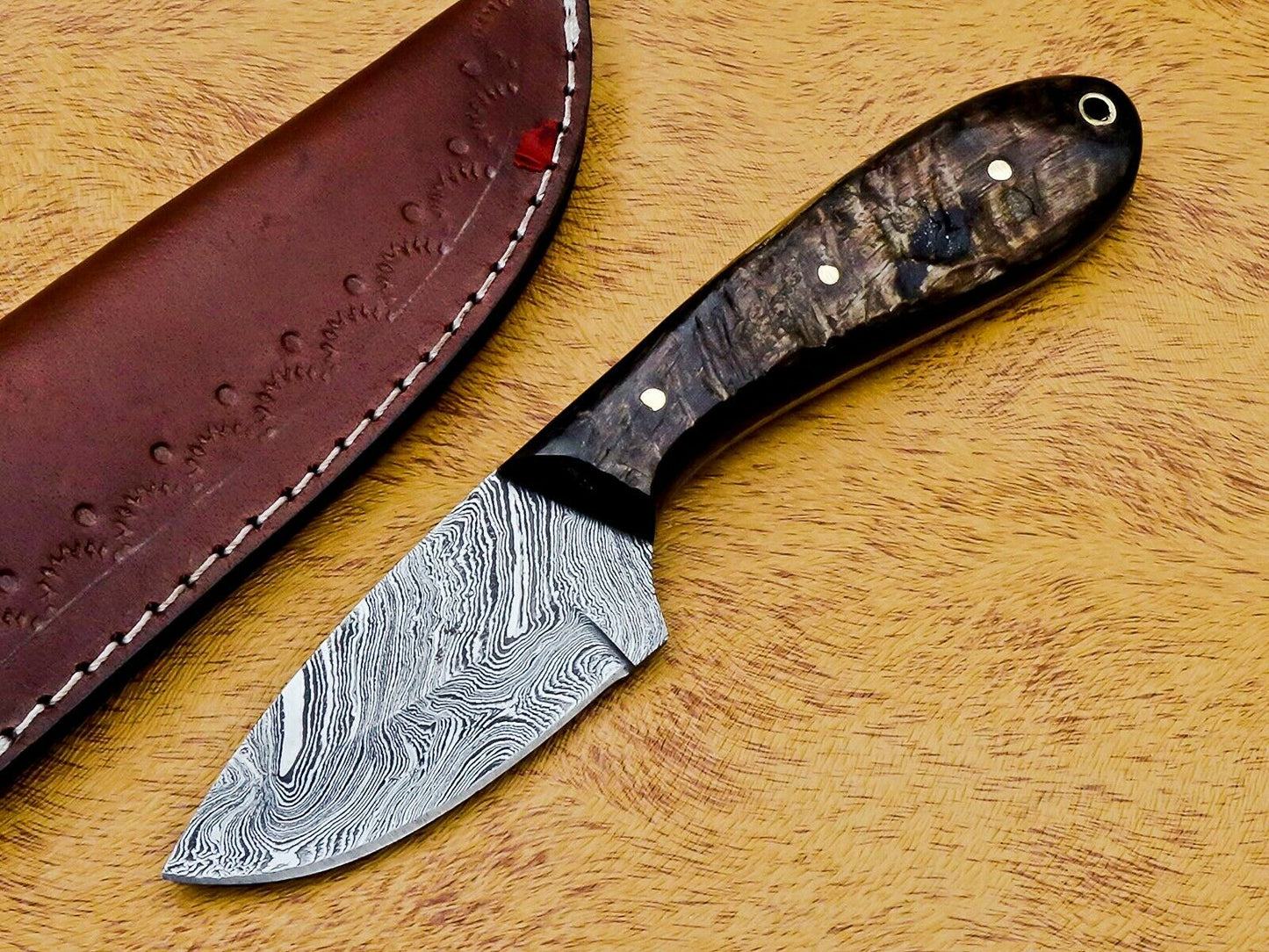 HS-584 CUSTOM DAMASCUS STEEL HUNTING/BOWIE/DAGGER KNIFE HANDLE RAM HORN WITH SHEATH