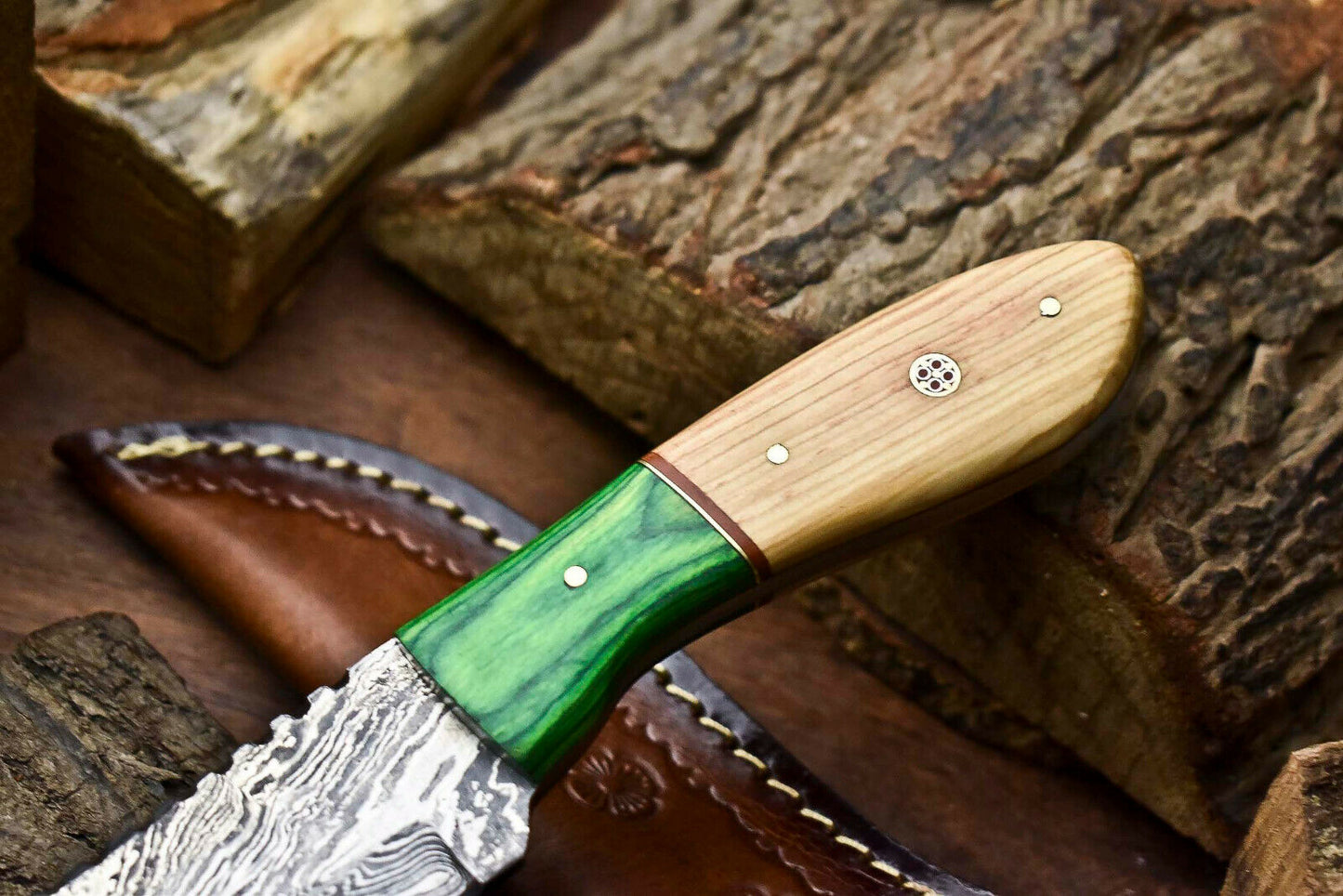 HS-707 Custom Handmade Damascus Steel Skinner Knife - Beautiful Wood Handle