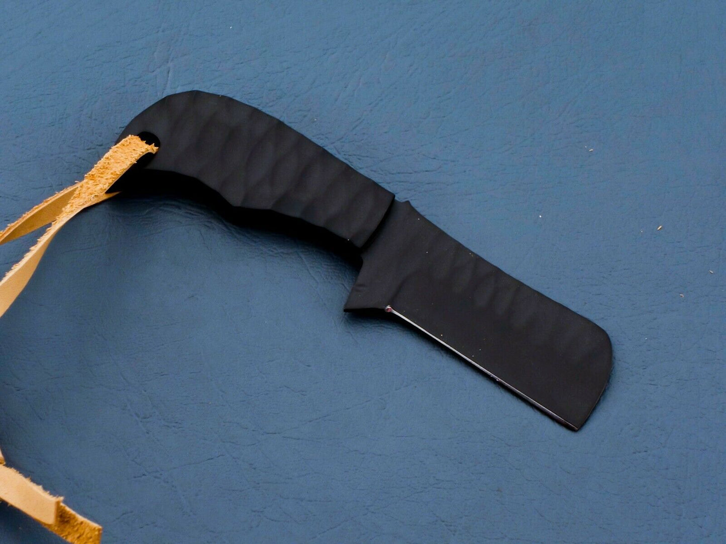 HS-950 Compact J2 Steel Bull Cutter Knife – 5 Inch, Ceramic Coated, Leather Sheath