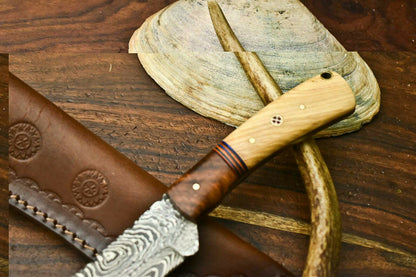 HS-605 Handmade Damascus Skinning Blade Camping Full Tang Knife