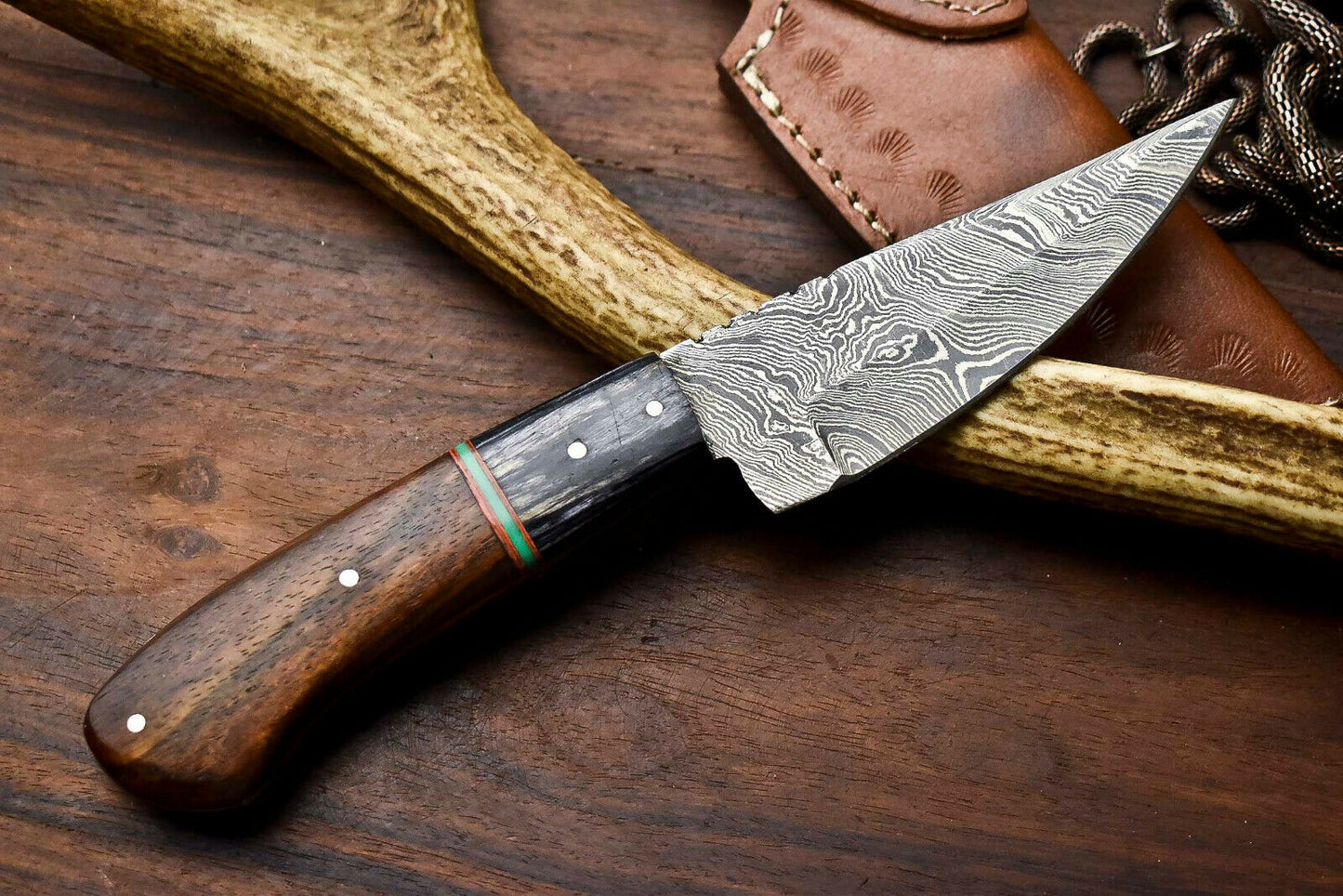 HS-695 Custom Handmade Damascus Steel Skinner Knife - Beautiful Hard Wood Handle