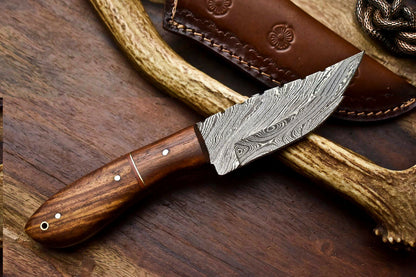 HS-682 Custom Handmade Damascus Steel Skinner Knife - Beautiful Wood Handle