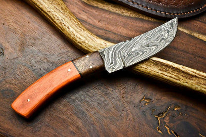 HS-621 Handmade Damascus Skinning Blade Camping Full Tang Knife