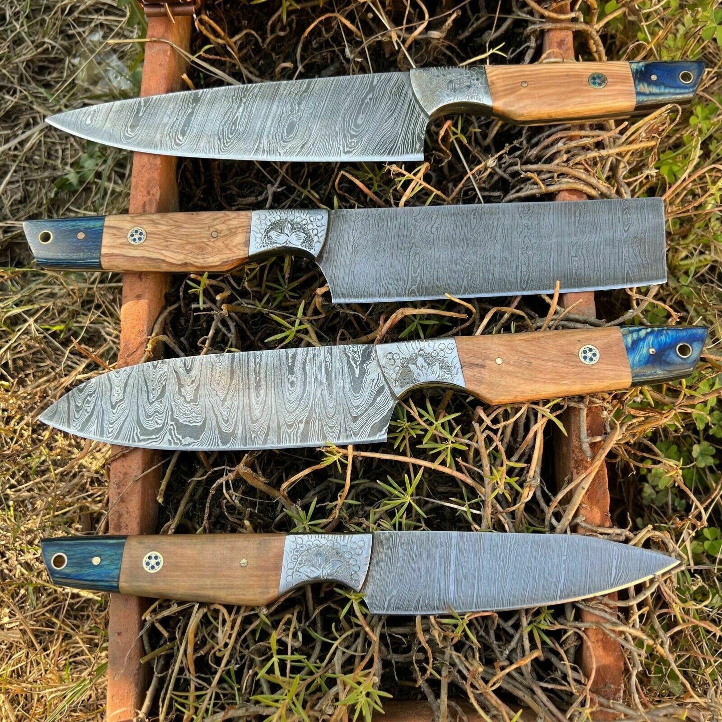 HS-127 '' Hand Forged Damascus Steel Hunting Chef Kitchen Knife Set W/ Sheath