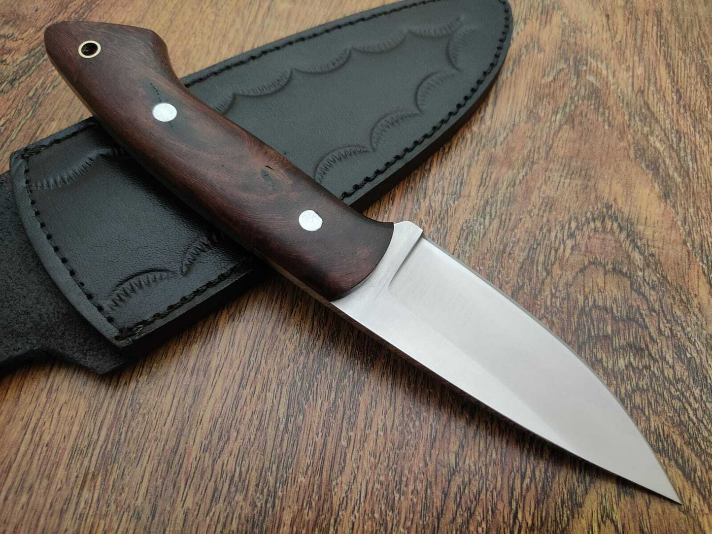 HS-561 Custom Handmade 1095 H.C Steel Survival Bushcraft Camping Hunting Knife