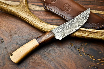HS-605 Handmade Damascus Skinning Blade Camping Full Tang Knife