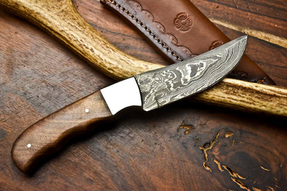 HS-623 Handmade Damascus Skinning Blade Camping Full Tang Knife