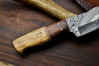 HS-634 Custom Handmade Damascus Hunting Skinning Blade Hunter Camping Full Tang Knife