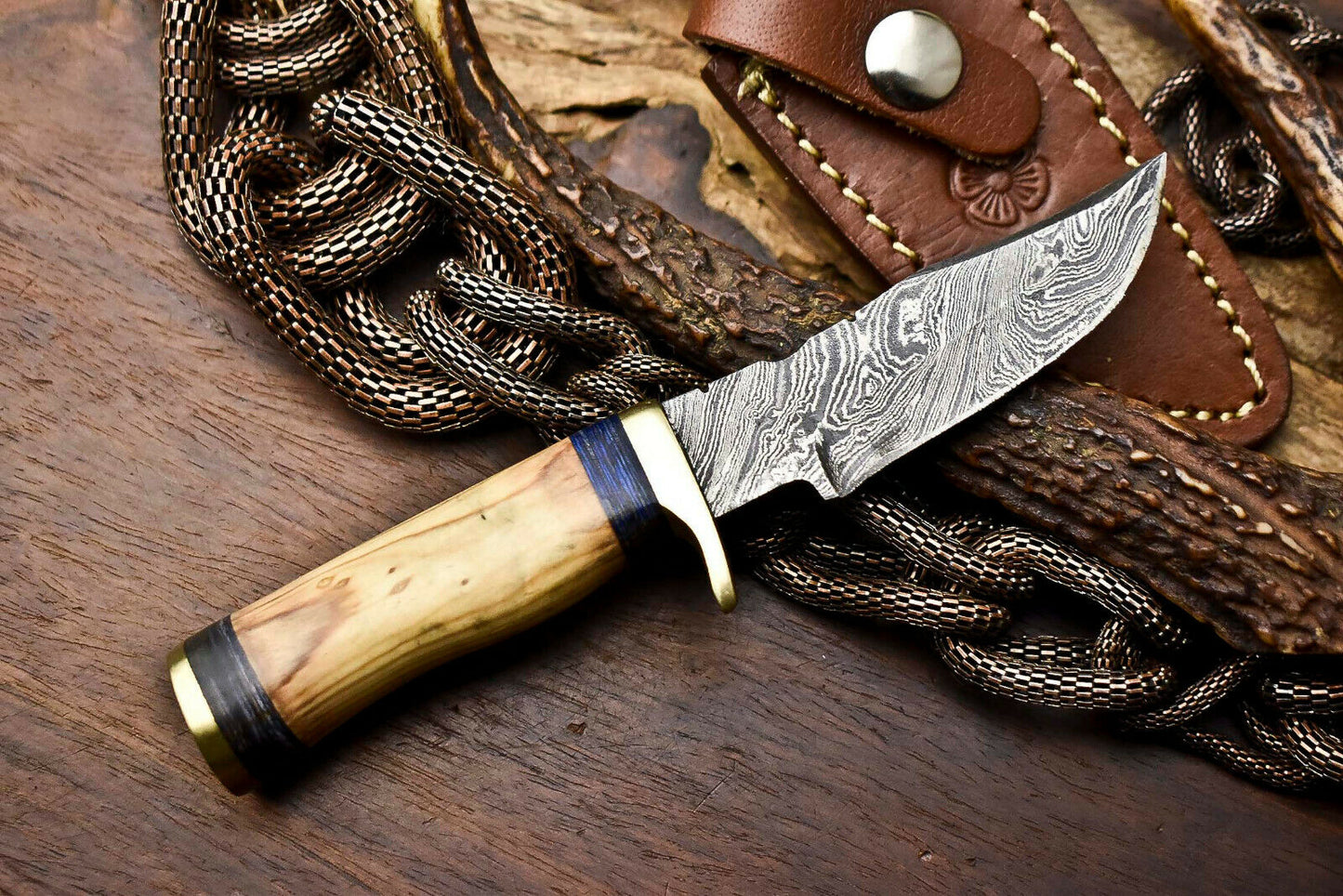 HS-715 Custom Handmade Awesome Olive Wood Handle Damascus Steel Skinner Knife With Best Price