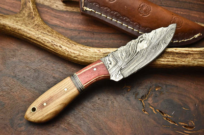 HS-599 Handmade Damascus Skinning Blade Camping Full Tang Knife
