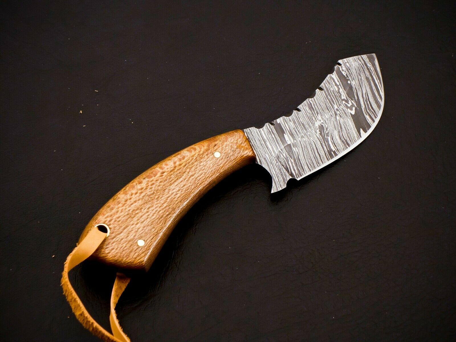 Handnade Damascus Knife 