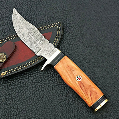 HS-417 | Custom Handmade Damascus Steel Hunting Knife - Beautiful Wood Handle