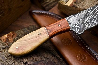 HS-708 Custom Handmade Damascus Steel Skinner Knife - Beautiful Wood Handle