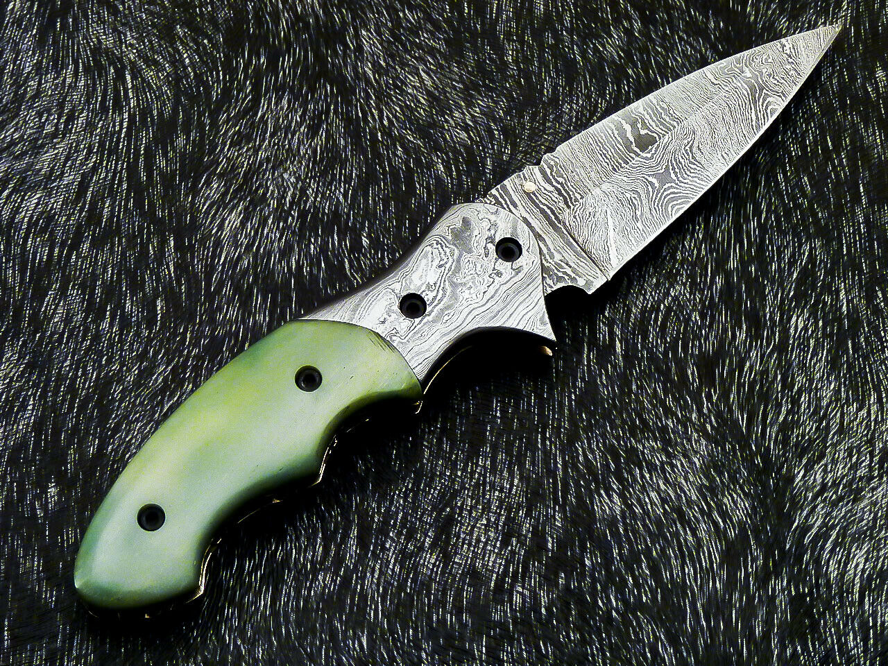 Damascus Liner Lock Folding Knife – Camel Bone Handle | HS-1121