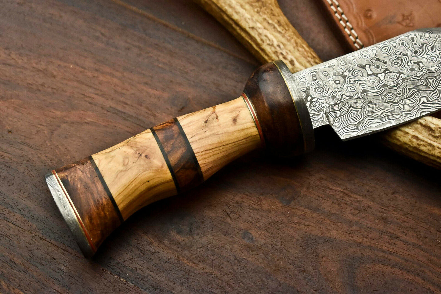 HS-401 | Custom Handmade Damascus Steel Camping Hunting Knife - Beautiful Olive Wood Handle