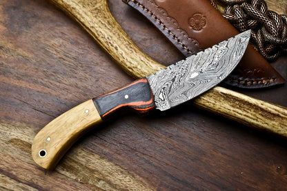 HS-688 Custom Handmade Damascus Steel Skinner Knife - Beautiful Wood Handle