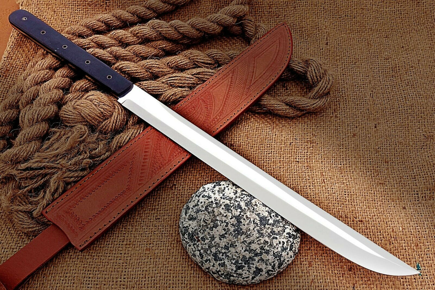 HS-1096 | Custom Handmade Steel D2 Fighter Hunting Combat Mini Sword knife With Resin Handle