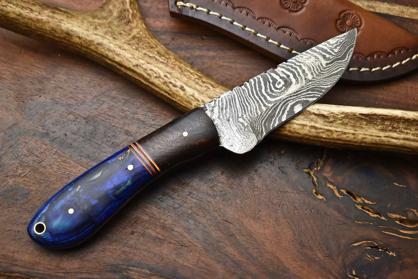 HS-602 Handmade Damascus Skinning Blade Camping Full Tang Knife