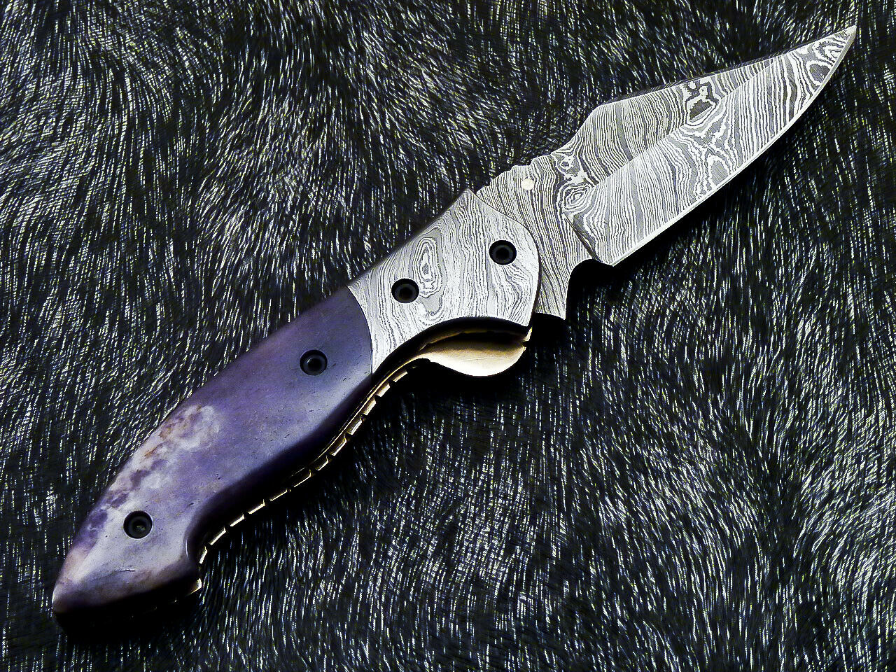 Damascus Pocket Folding Knife – Stained Camel Bone | Liner Lock | HS-1123