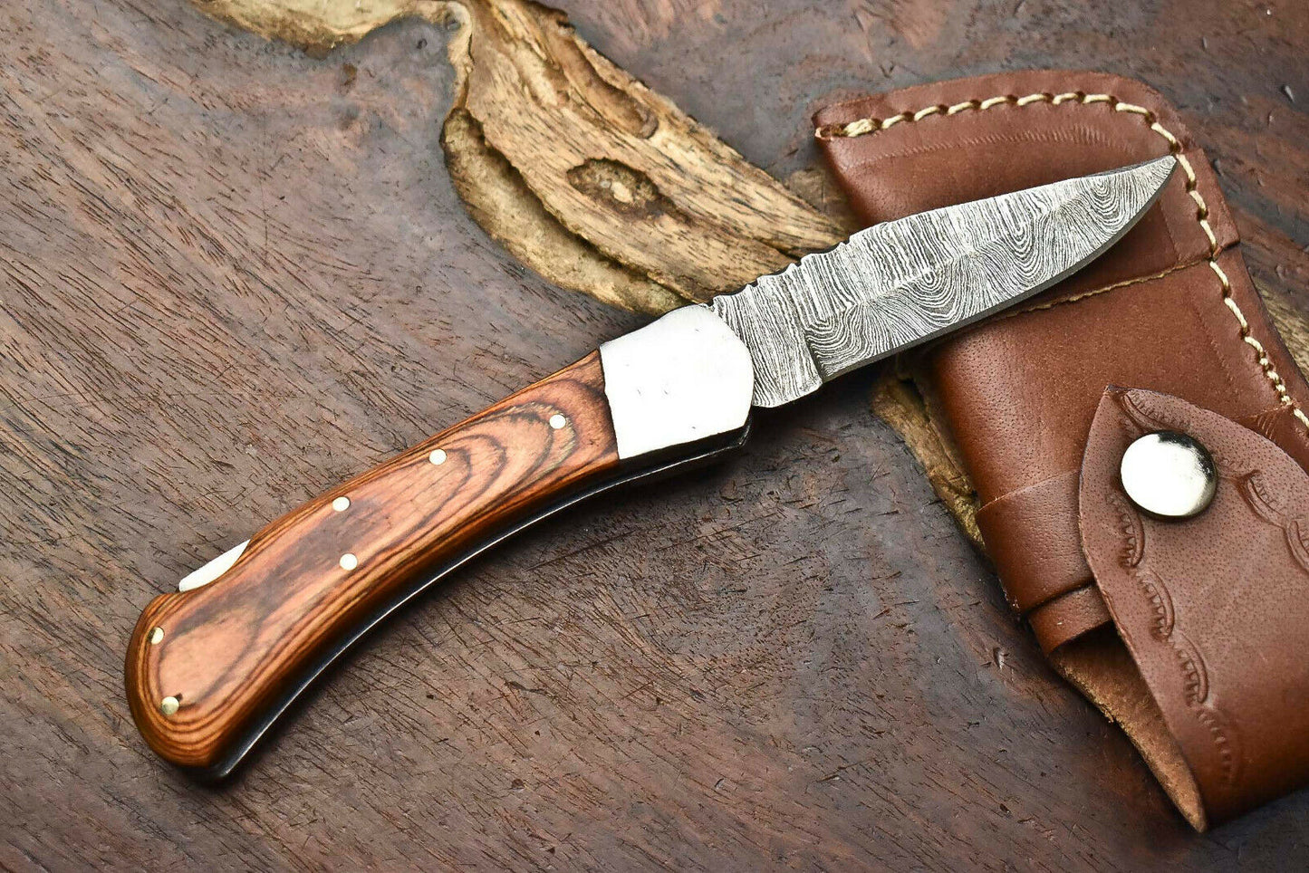 HS-1132  Hand Made Damascus Steel Blade Back Lock Folding Knife